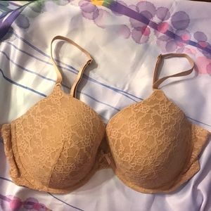 Victoria’s Secret Lined Perfect Coverage Bra 40D
